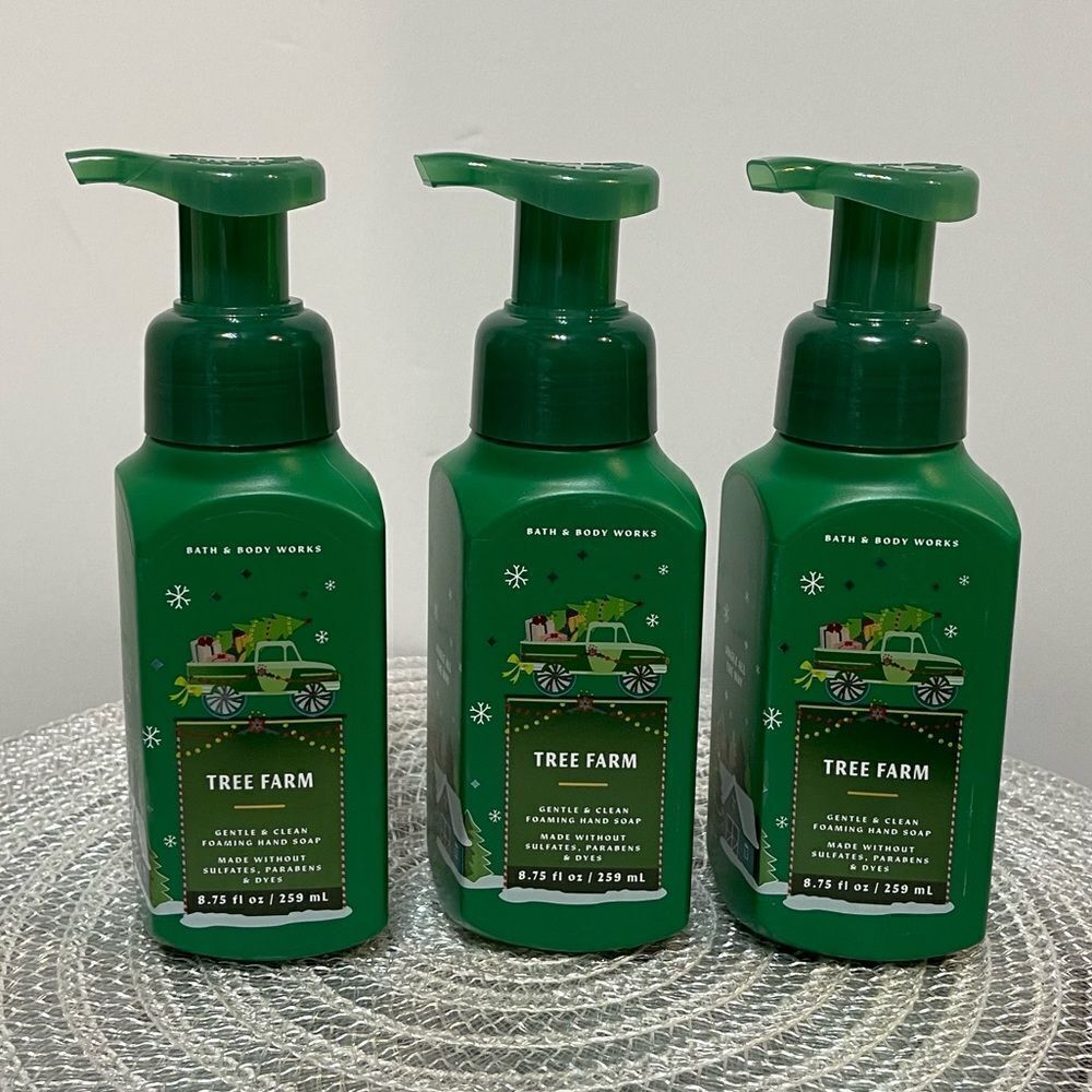 BBW Tree Farm Foaming Hand Soap set of 3 NWT
